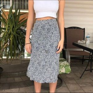 Brandy Melville Phoebe MIDI Skirt
